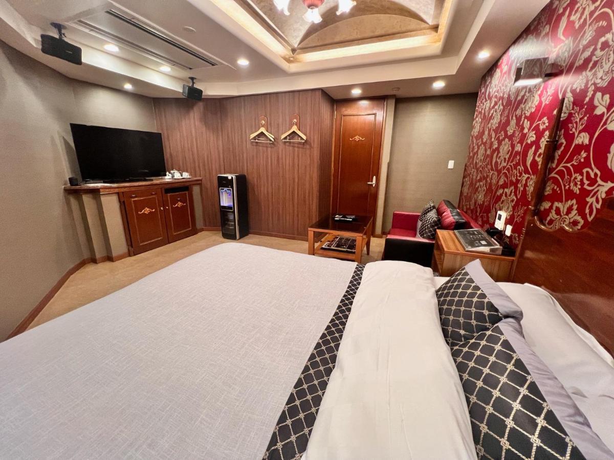 Hotel Crystal Gate Nagoya - Couple Hotel (Adults Only) エクステリア 写真
